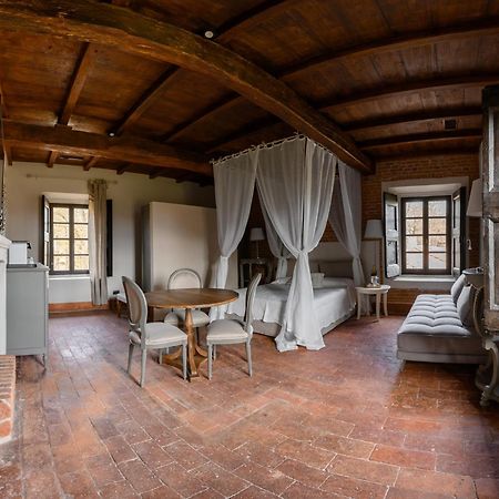 Castello Di Piovera מראה חיצוני תמונה