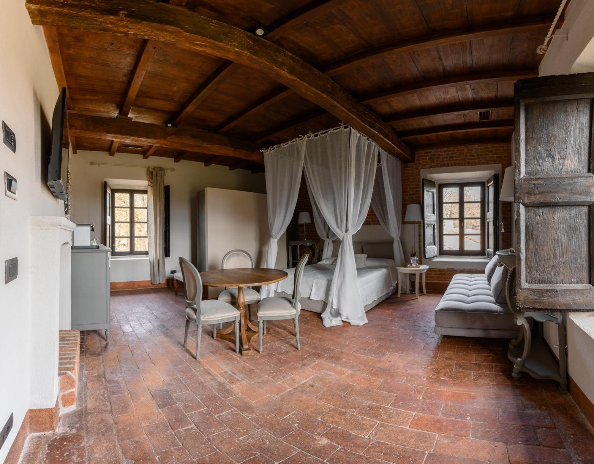 Castello Di Piovera מראה חיצוני תמונה